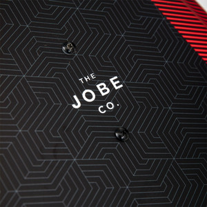 2024 Jobe Logo Wakeboard 138 & Maze Bindings Package 278822007 - Negro / Rojo